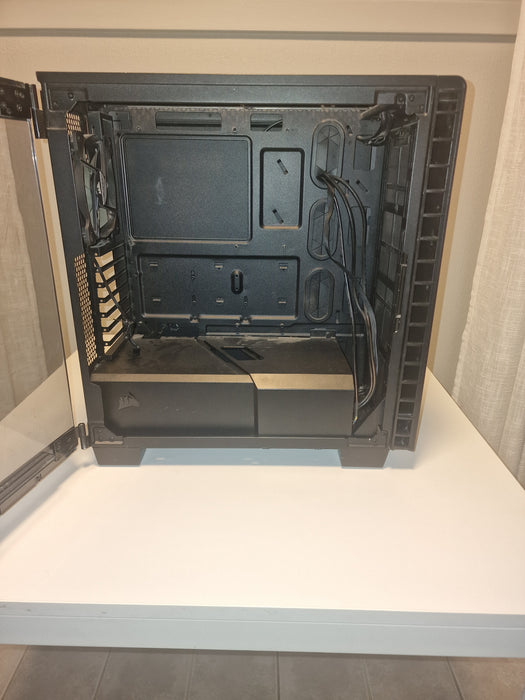 Corsair Carbide Clear 400C Midi Tower