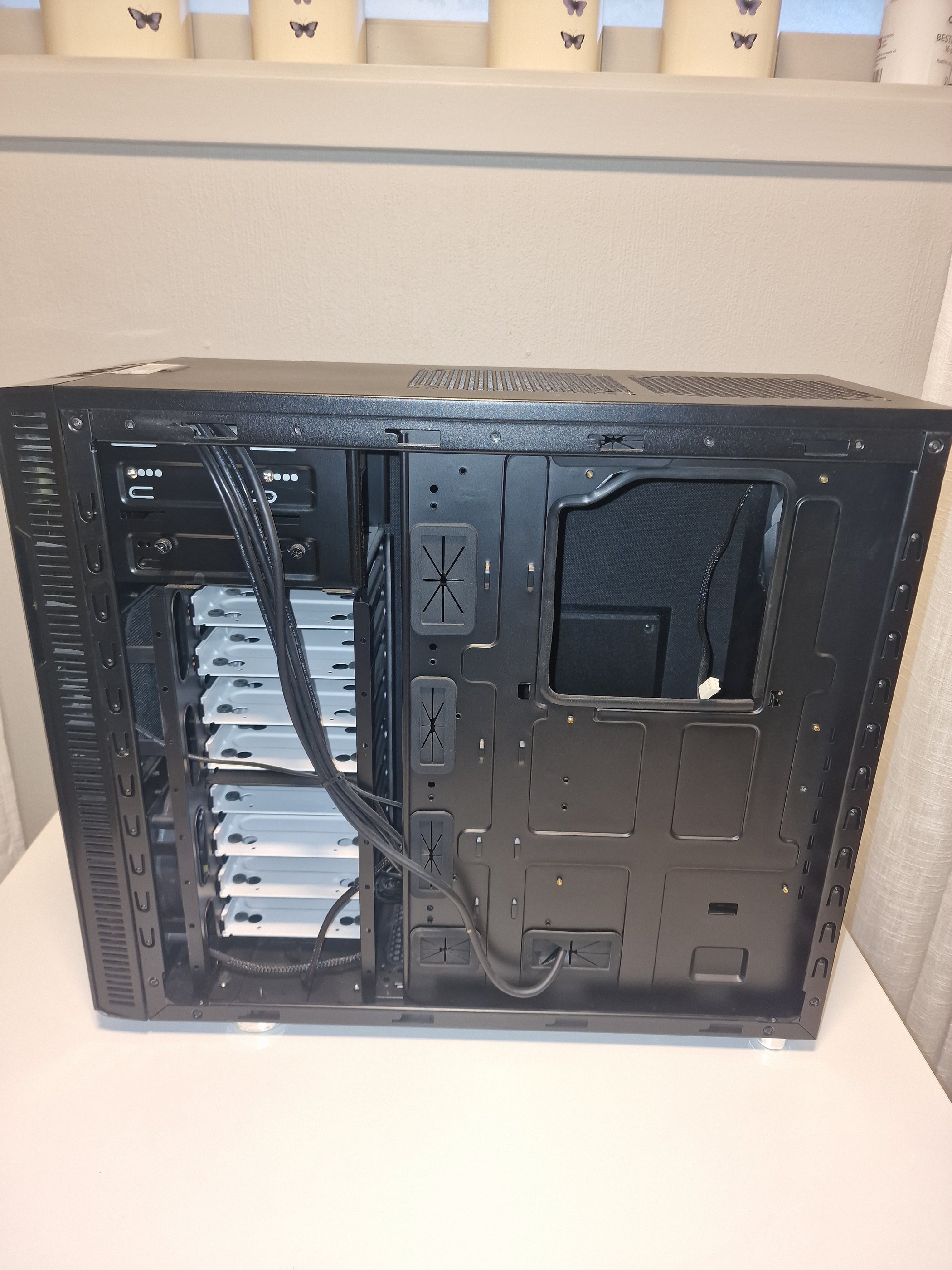 Fractal Design Define R3 USB 3.0 — Rebuild IT