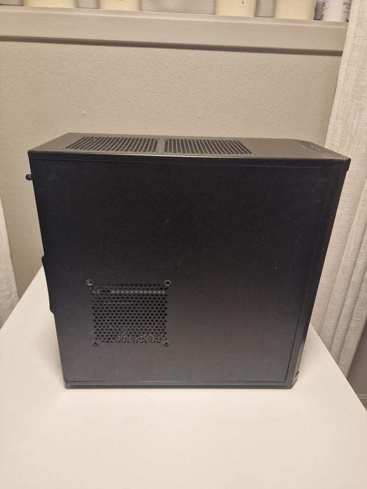 Fractal Design Core 2500 Midi Tower