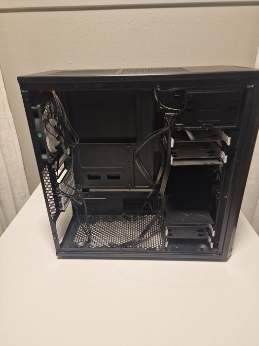 Fractal Design Core 2500 Midi Tower