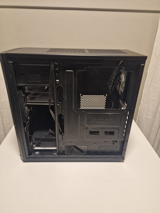 Fractal Design Core 2500 Midi Tower