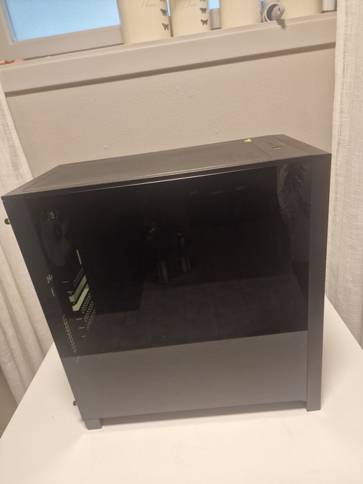 Corsair iCUE 4000X RGB Midi Tower Sort