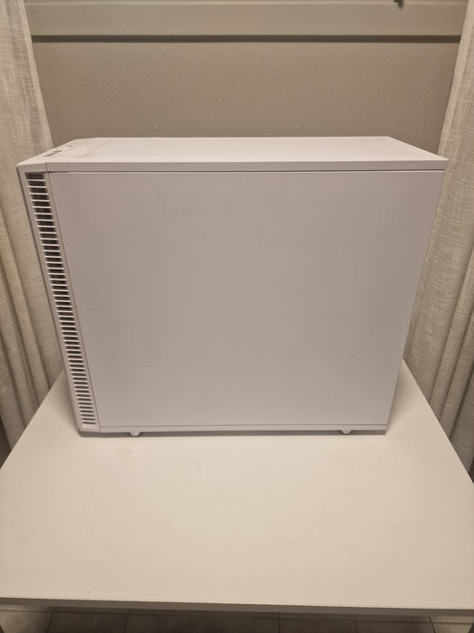 Fractal Design Define S2 Hvit u/ Sidepanel
