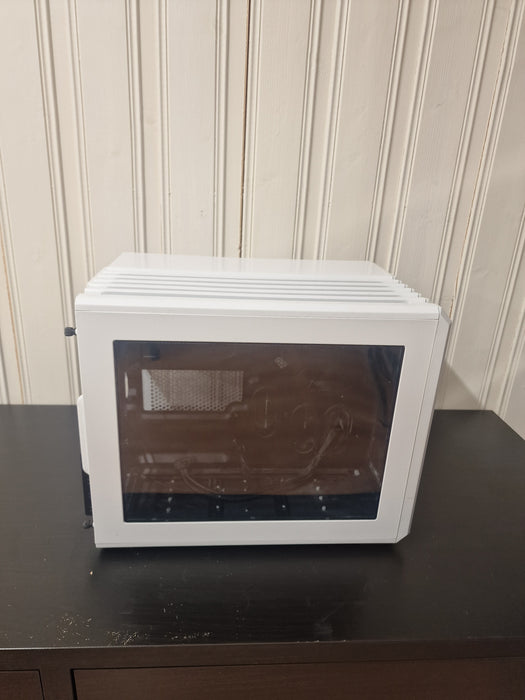 Corsair Carbide Air 240 Cube Case Hvit