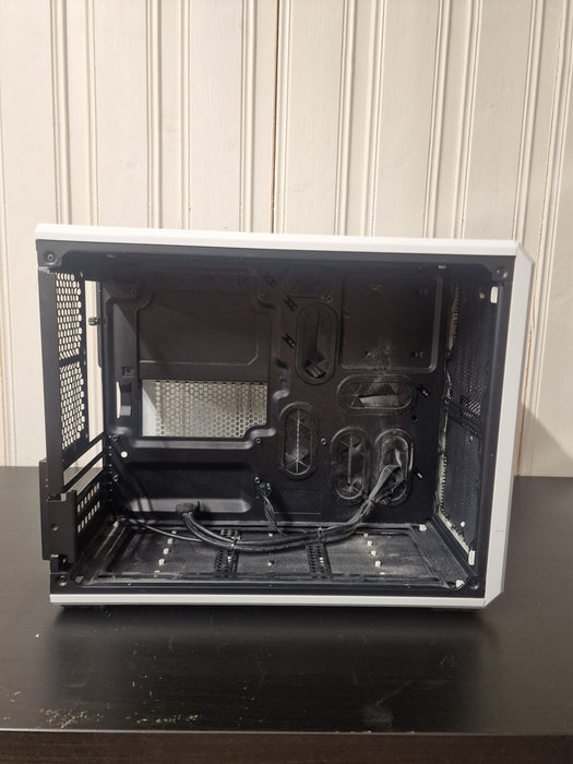 Corsair Carbide Air 240 Cube Case Hvit