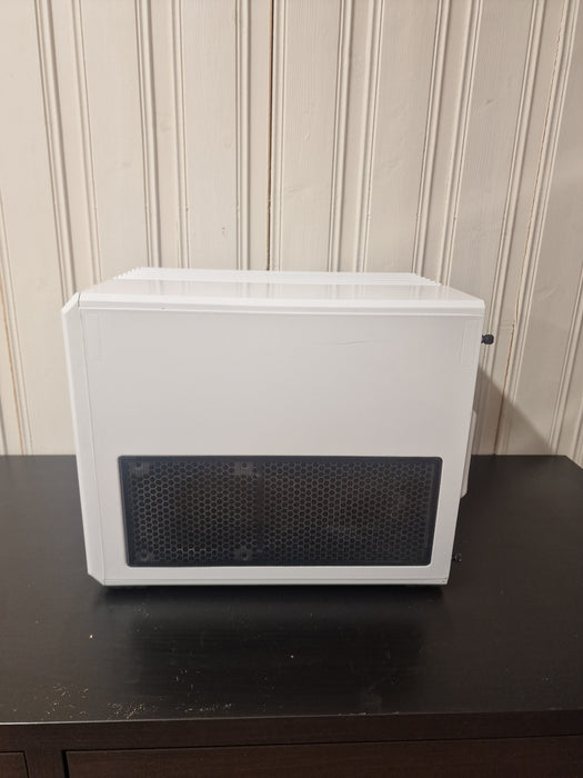Corsair Carbide Air 240 Cube Case Hvit