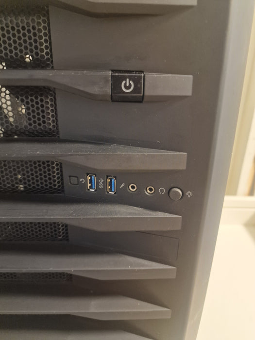 Corsair Carbide Air 740 Cube Case Sort