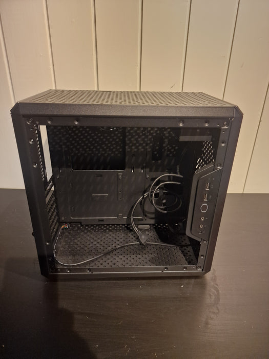 Cooler Master Q500L /uten sidepanel