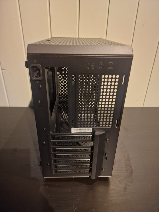 Cooler Master Q500L /uten sidepanel