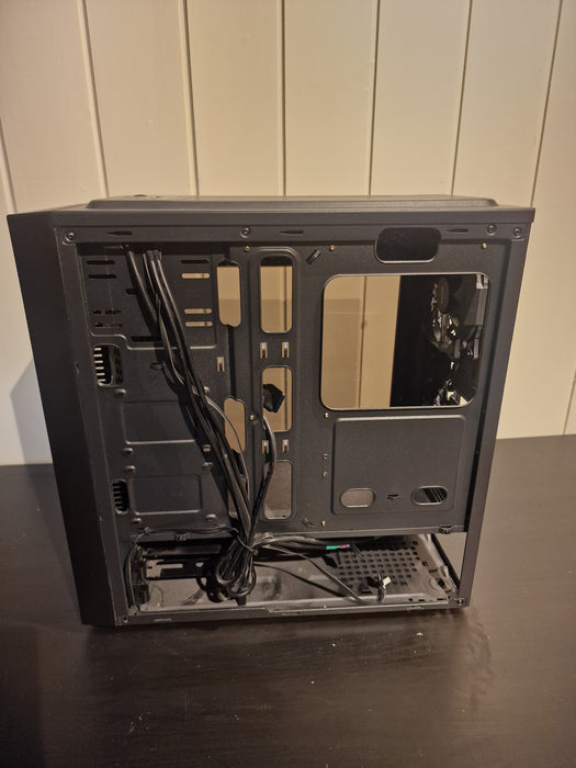 Svive Luna S100 W Midi Tower