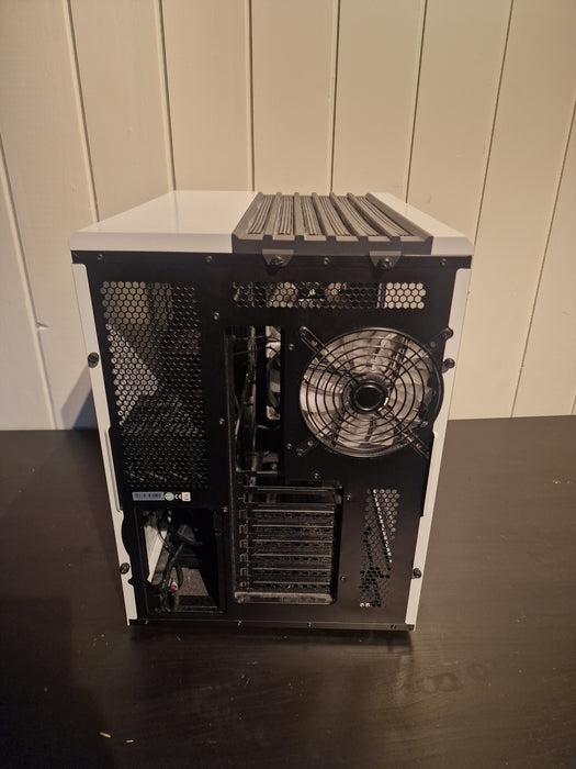 Corsair Carbide Air 540 Cube Case Hvit