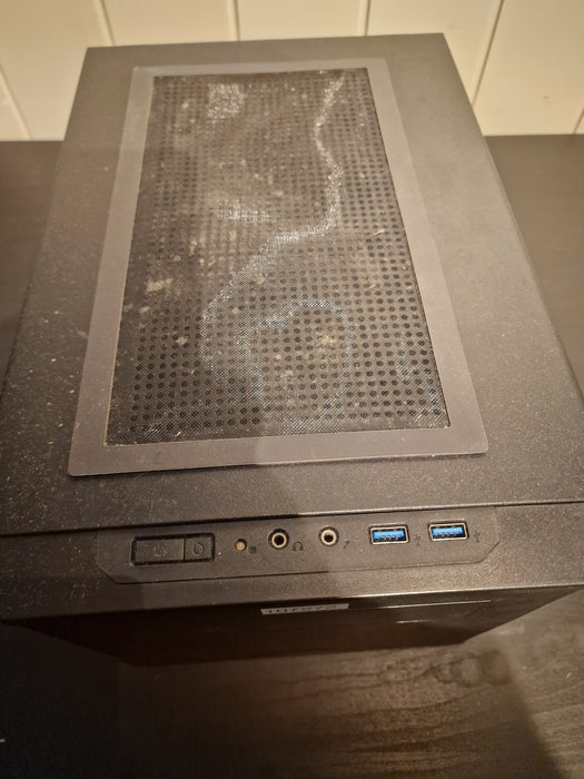 Fractal Design Core 500 Mini-ITX Sort