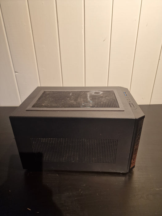 Fractal Design Core 500 Mini-ITX Sort
