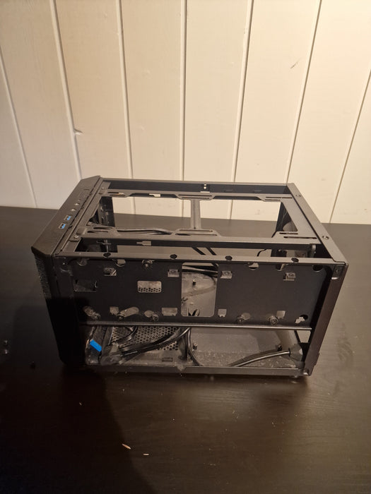 Fractal Design Core 500 Mini-ITX Sort