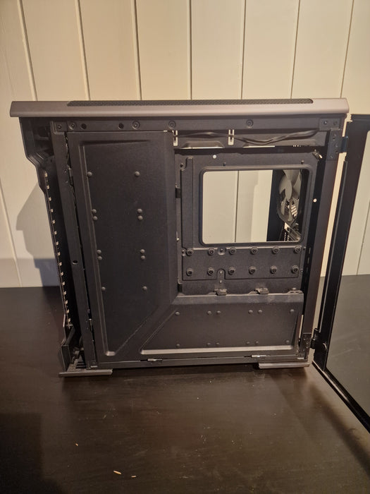 Enthoo Evolv X Glass Midi Tower Sølv