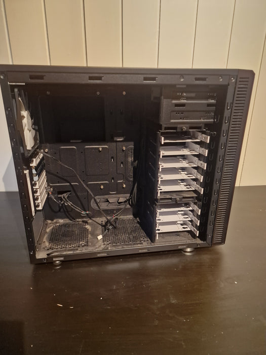 Fractal Design Define R4 Black Pearl