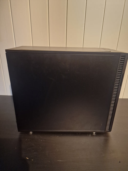 Fractal Design Define R6 Blackout