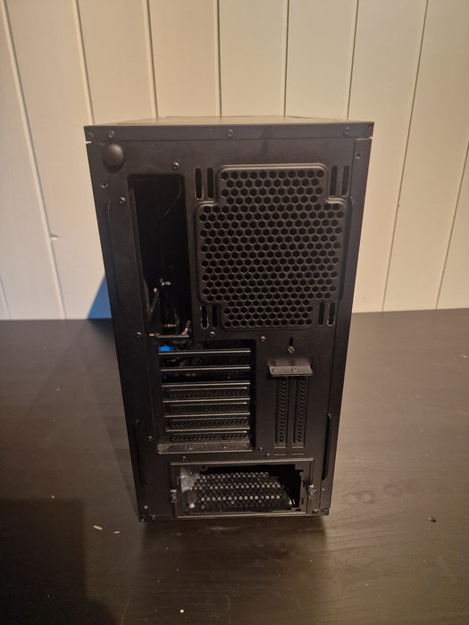 Fractal Design Define R6 Blackout