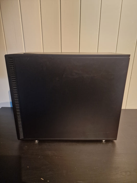 Fractal Design Define R6 Blackout