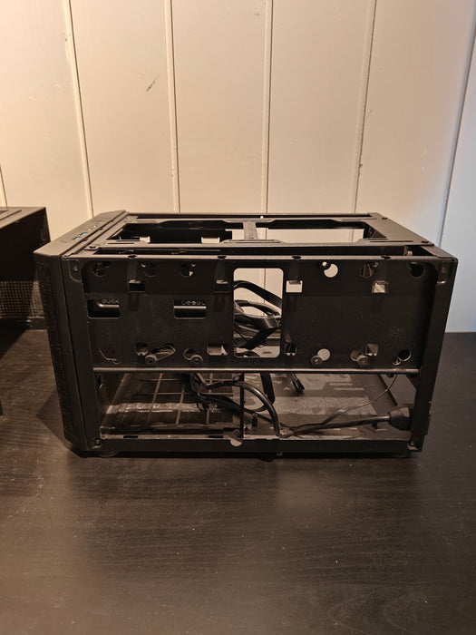 Fractal Design Core 500 Mini-ITX Sort