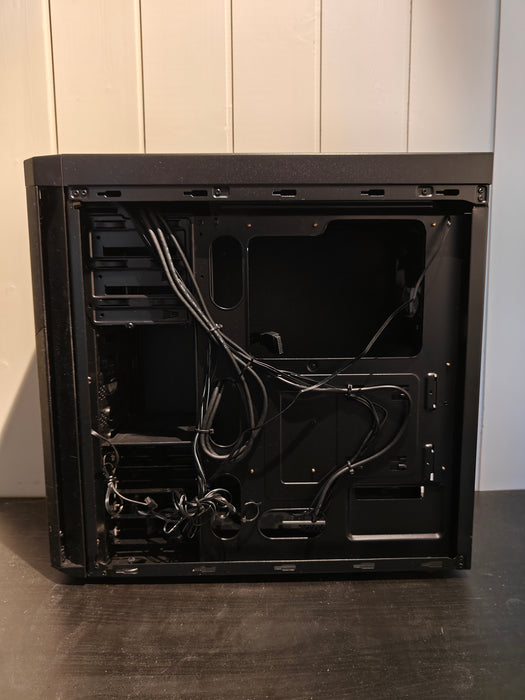 Corsair Carbide 330R Blackout Edition