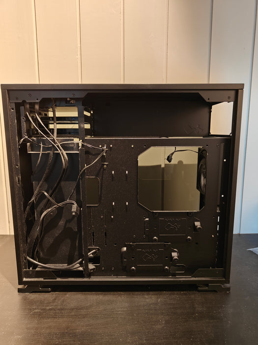 Medion Erazer X20 Miditower