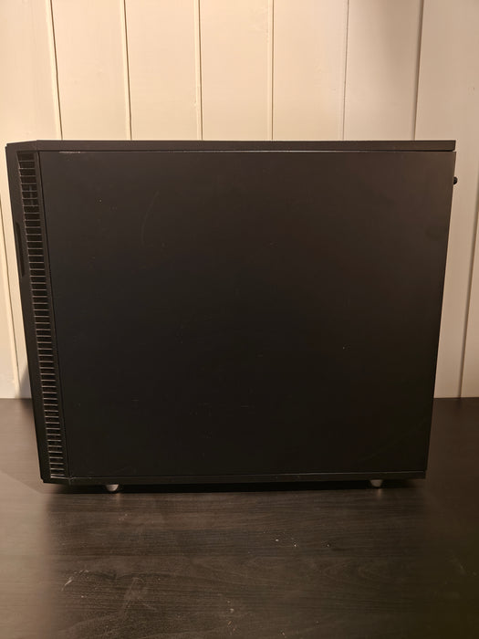 Fractal Design Define R6 sort TG