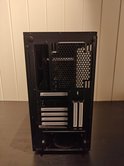 Fractal Design Define R6 sort TG