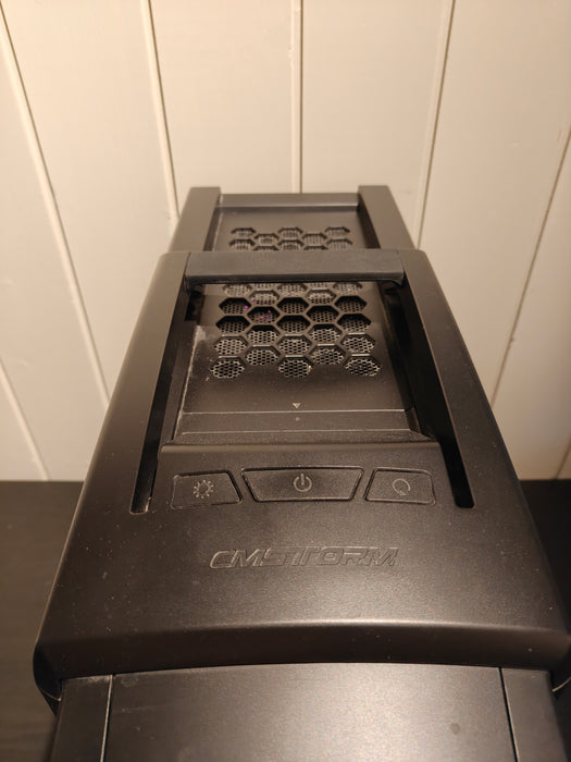 CM Storm Scout II Advanced Gaming Sort