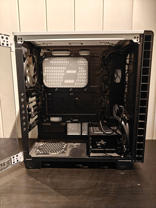 Corsair Carbide Clear 400C White Midi Tower