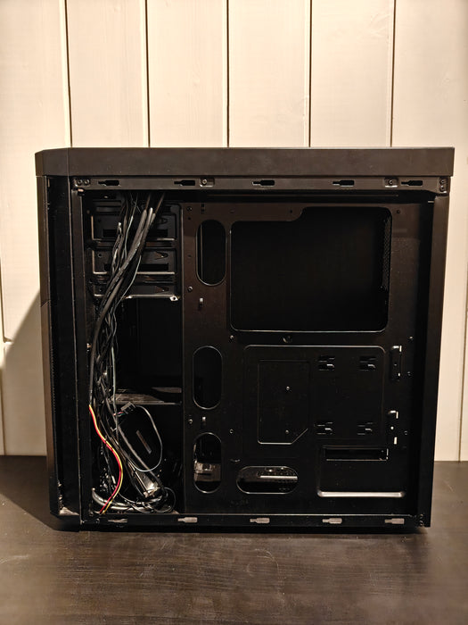 Corsair Carbide 330R Blackout Edition