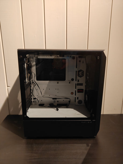 Phanteks Eclipse P300 Mid Tower (sort/hvit)