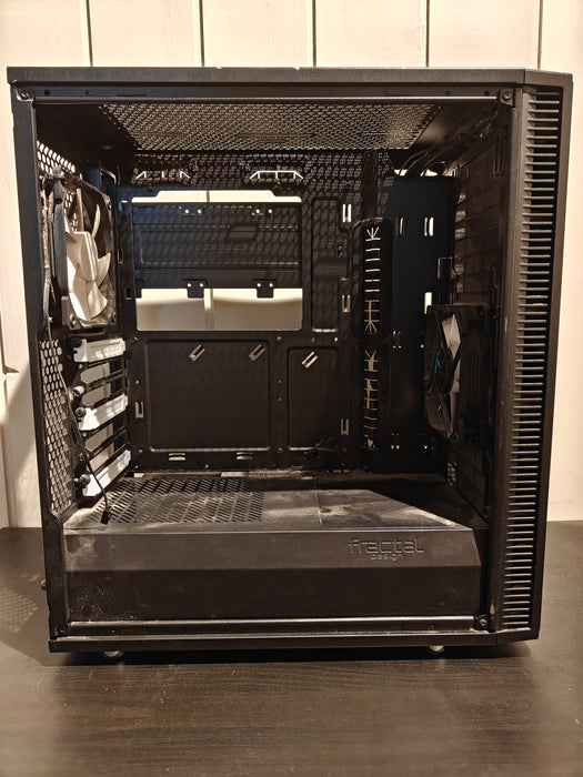 Fractal Design Define C