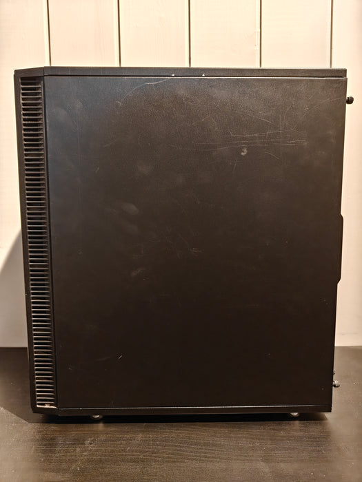 Fractal Design Define C