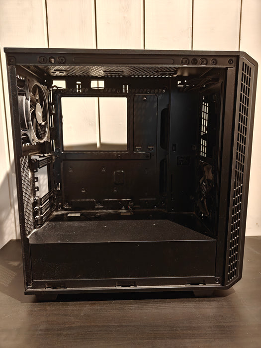 Svive Halo S650 Midi Tower