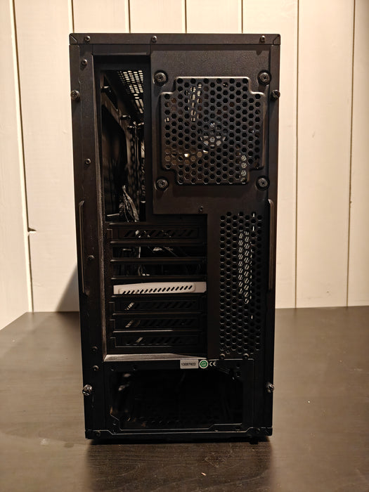 Corsair Carbide 200R Midi Tower Sort