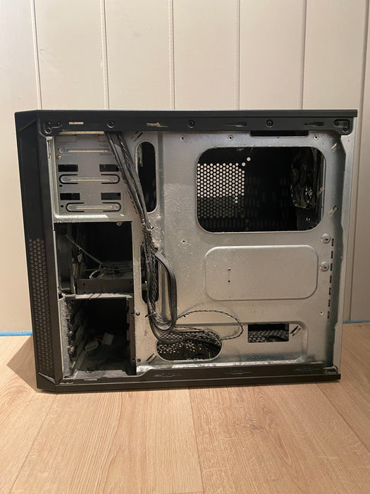 Corsair Carbide 200R Midi Tower Sort