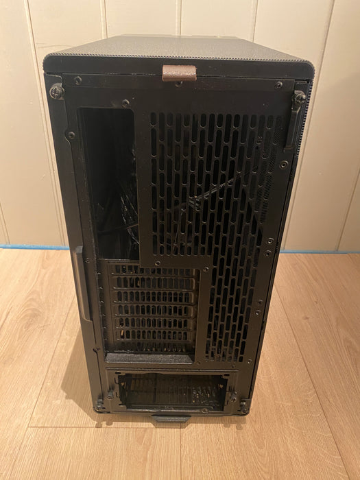 Fractal North Charcoal Black Mesh Mid Tower