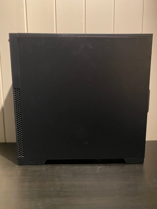 Corsair Carbide 300R Midi Tower Sort