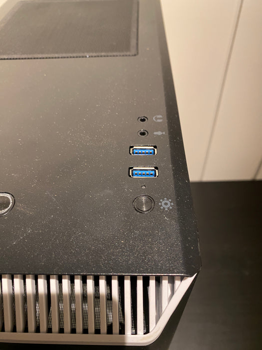 Phanteks Eclipse P300 TG Black/White