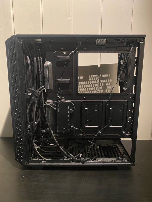 Svive Halo S650 Midi Tower