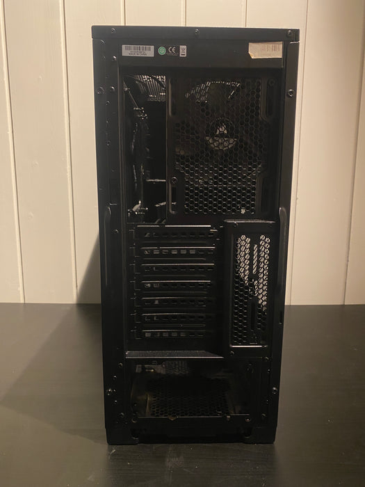 Corsair Carbide 300R Midi Tower Sort