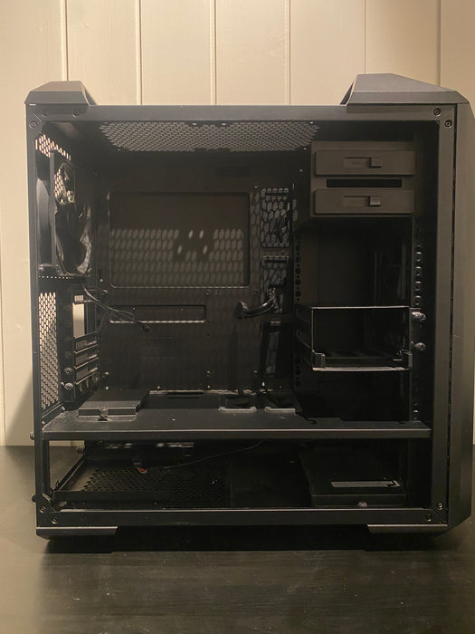 Cooler Master MasterCase 5