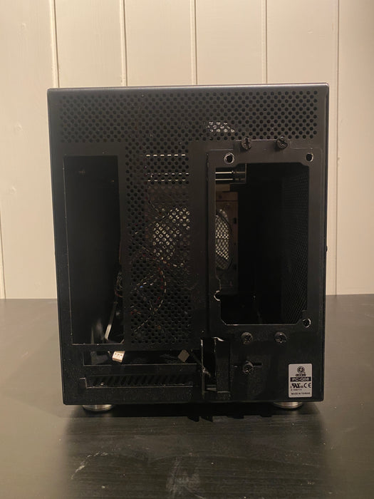 Lian Li PC-Q08