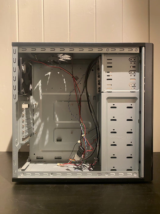 Antec Three Hundred Black