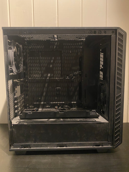 Svive Halo S650 Midi Tower