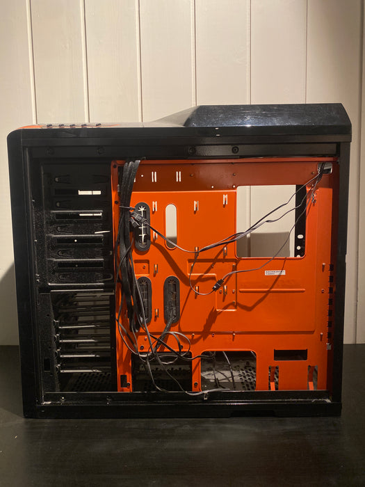 NZXT Phantom Special Edition Sort/Orange