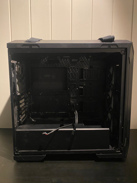 ASUS TUF Gaming GT501 Mid Tower