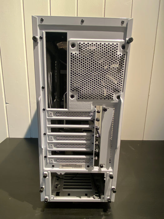 NZXT S340 Midi Tower Hvit