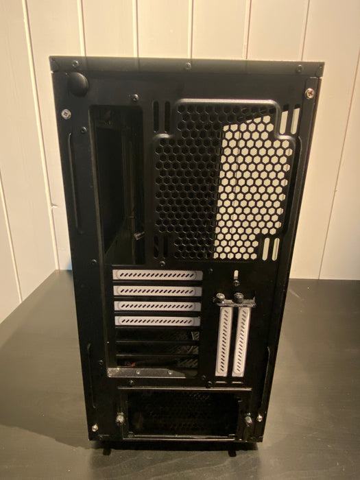 Fractal Design Define R6 Sort TG